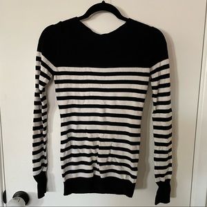 NWT Express sweater Striped Crew Long sleeve